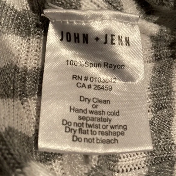JOHN + JENN Striped Crew Neck Sweater - Picture 10 of 10